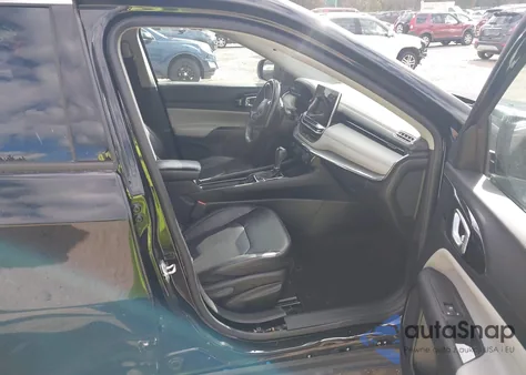 2022 Jeep Compass Limited 4X4 from USA, damaged, VIN 3C4NJDCB9NT150030